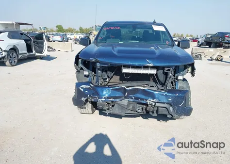 2021 Chevrolet Silverado 1500 2Wd Short Bed Custom z USA, uszkodzony, nr VIN 3GCPWBEK6MG376058